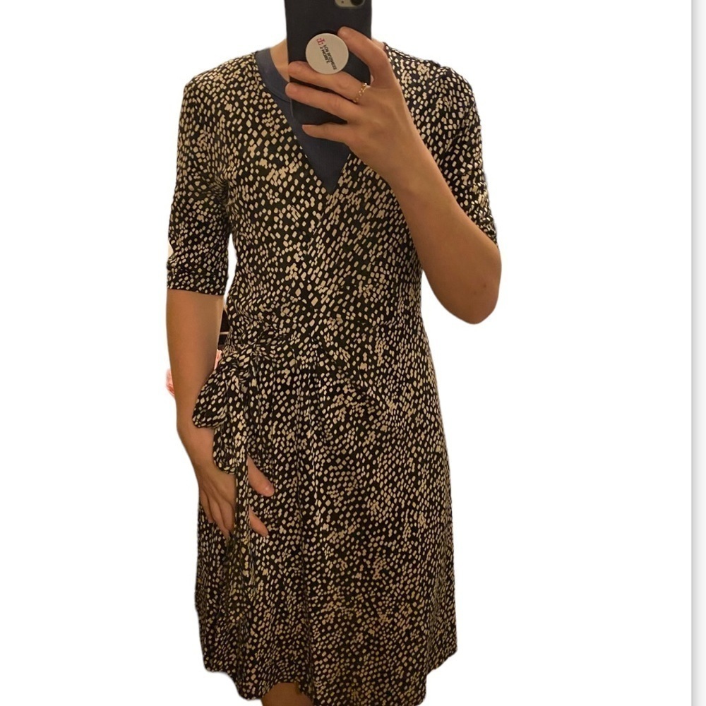 BANANA REPUBLIC BLACK WHITE SILK COTTON WRAP DRESS . Size S . Very good cond.